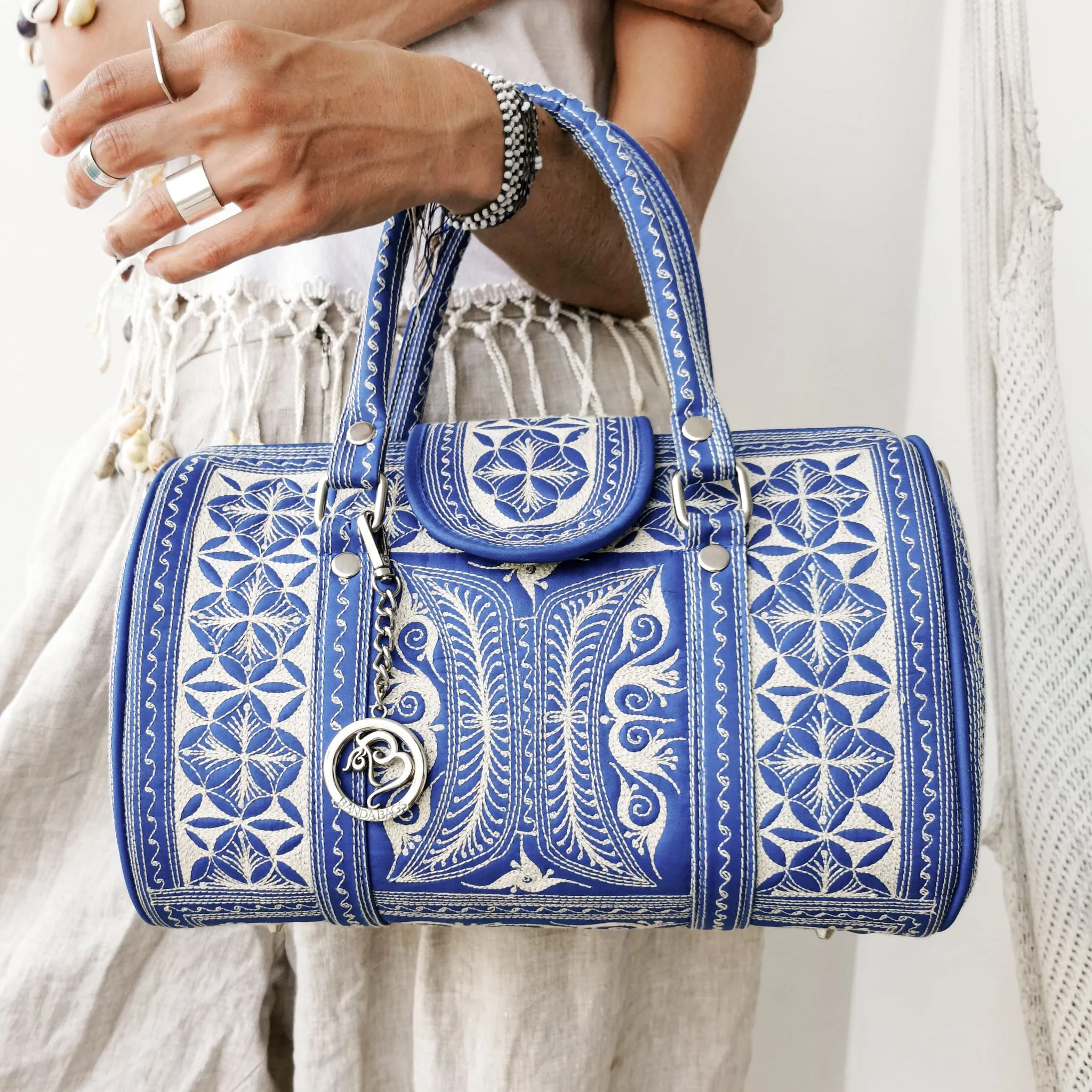 Aman Barrel Bag