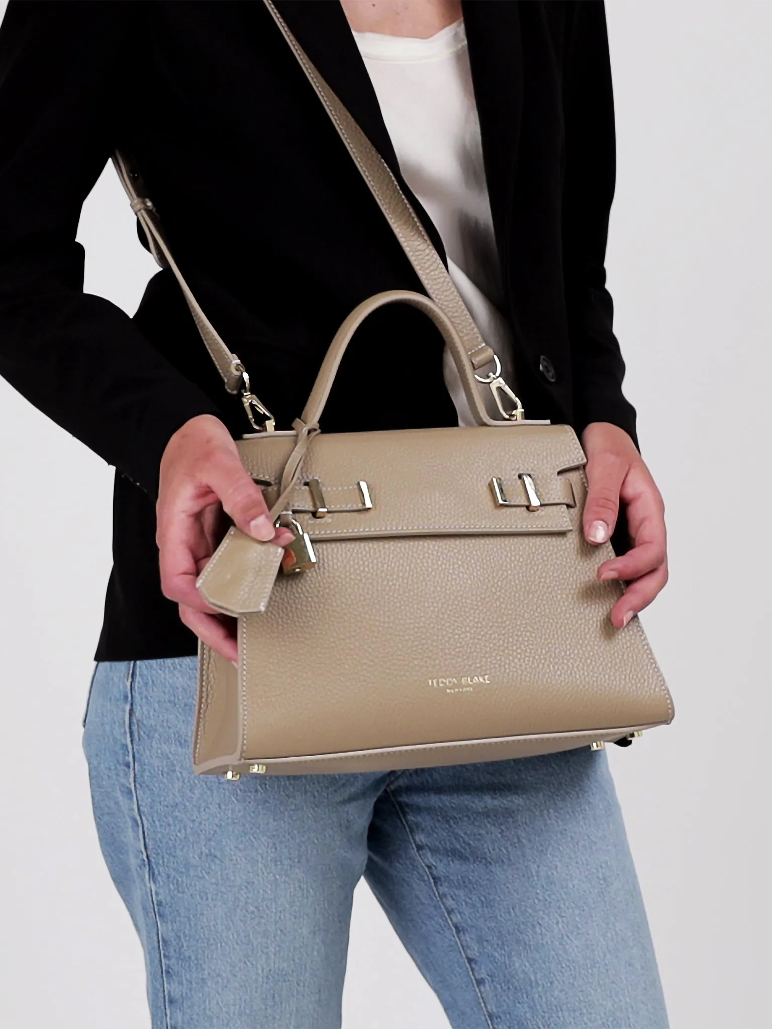 Ava  11 - Light Beige