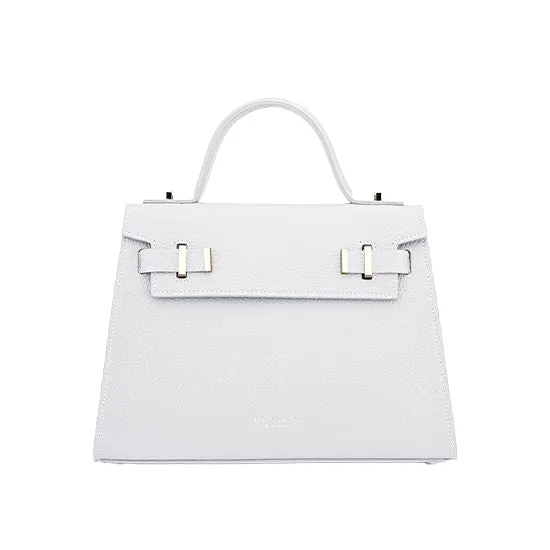 Ava  11 - White