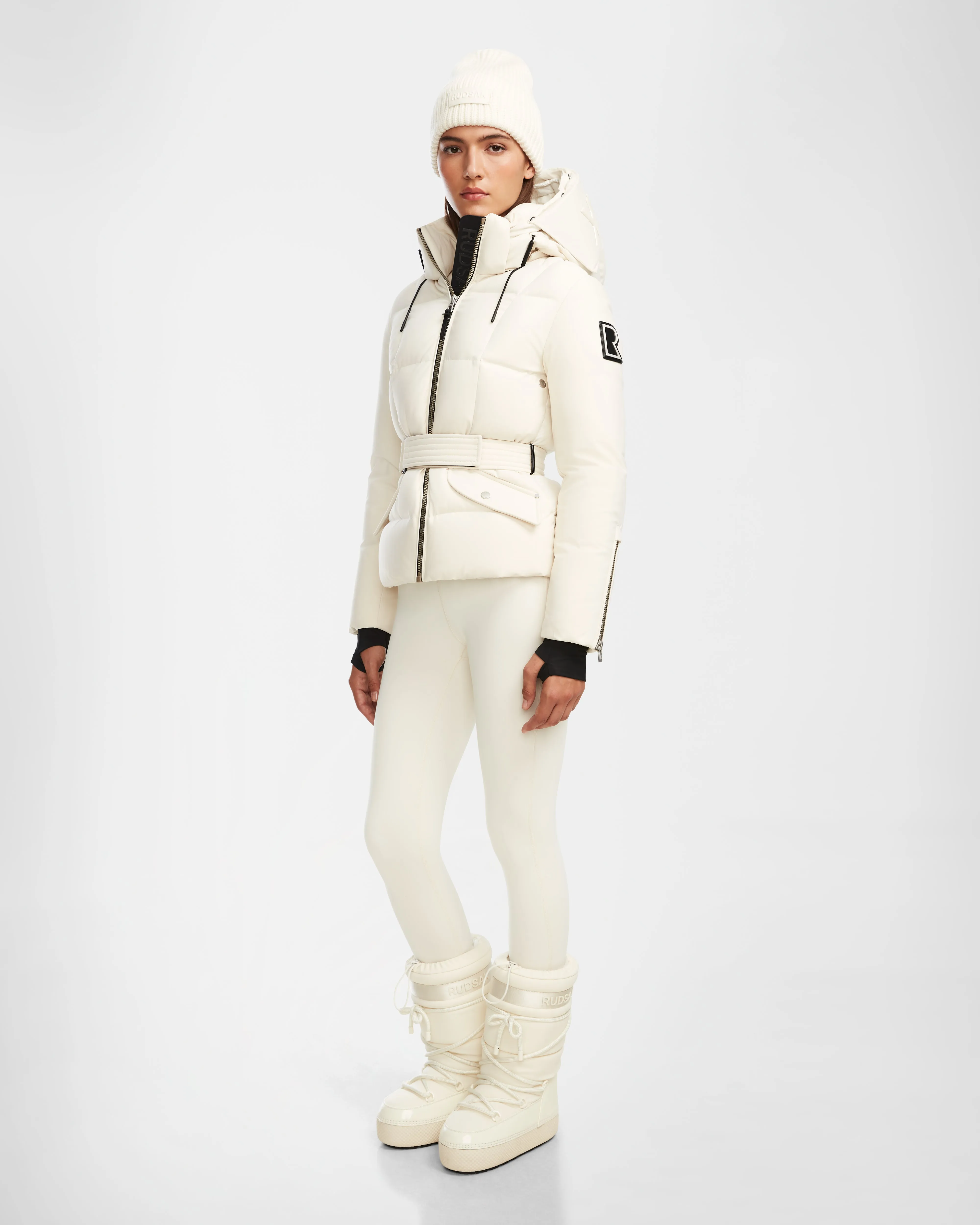 CAIRA - 8123599 Iceland