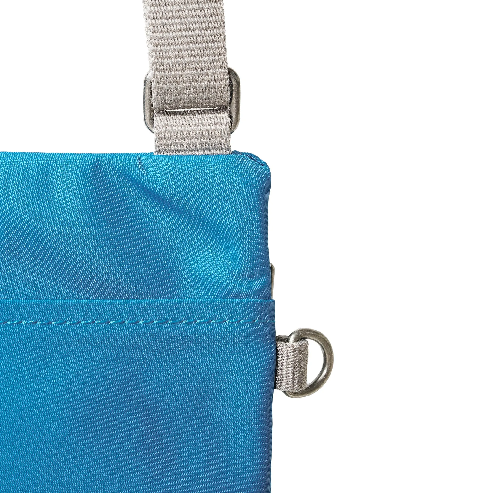 Chelsea Seaport Recycled Nylon