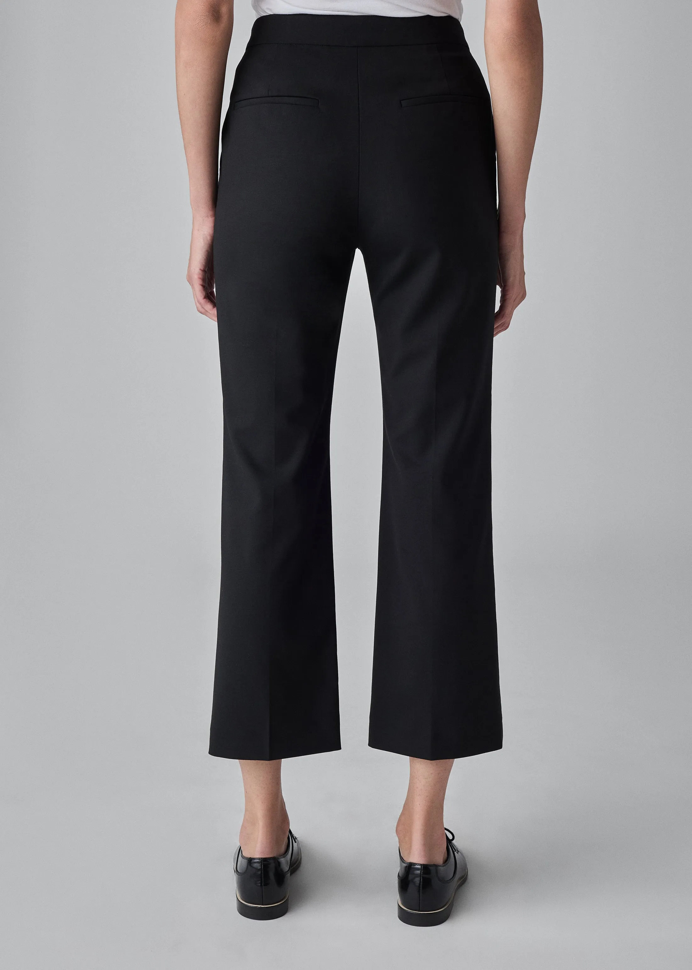 Cropped Cigarette Trouser in Virgin Wool - Black