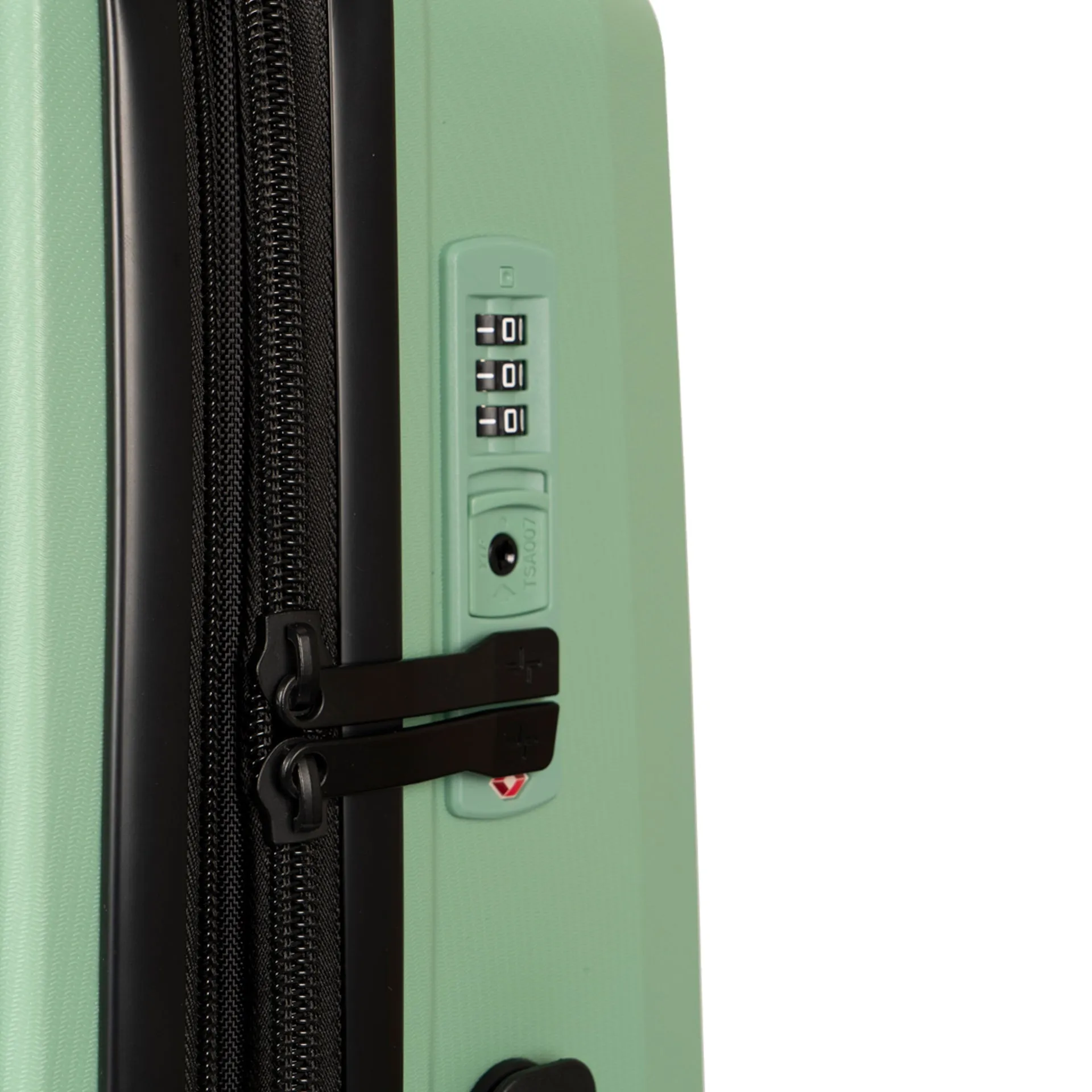 Dynamo Hardside 27 Luggage