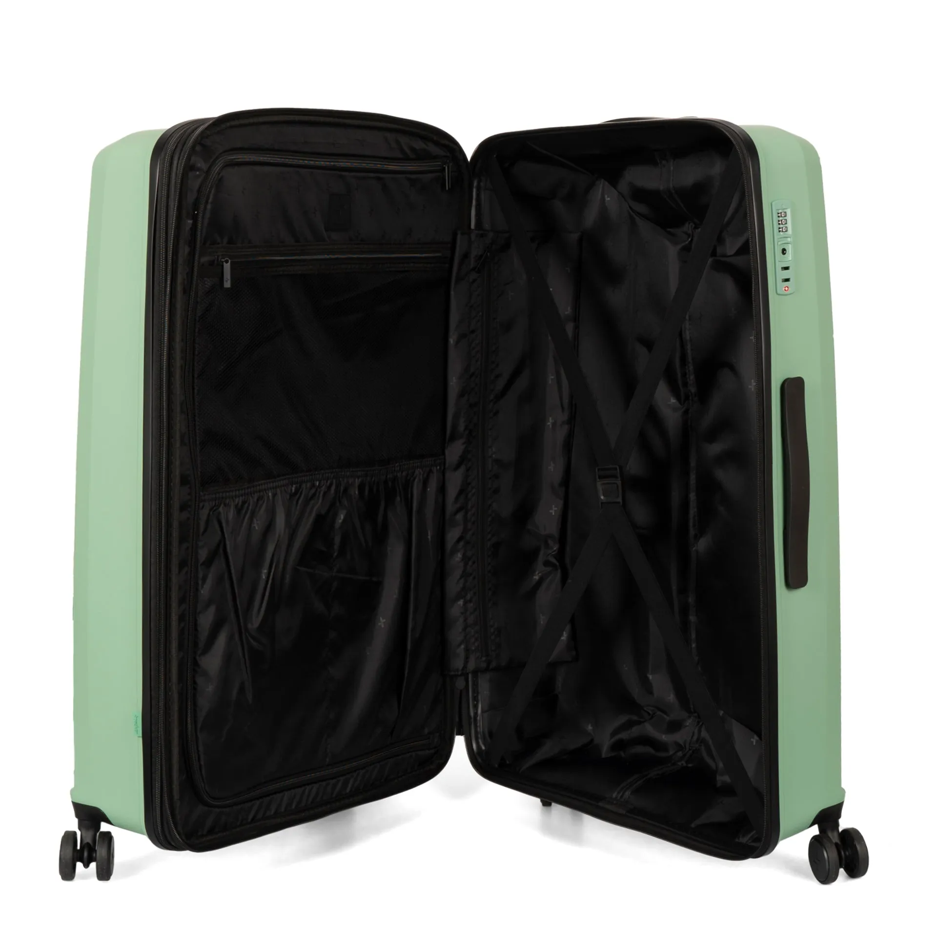 Dynamo Hardside 31 Luggage