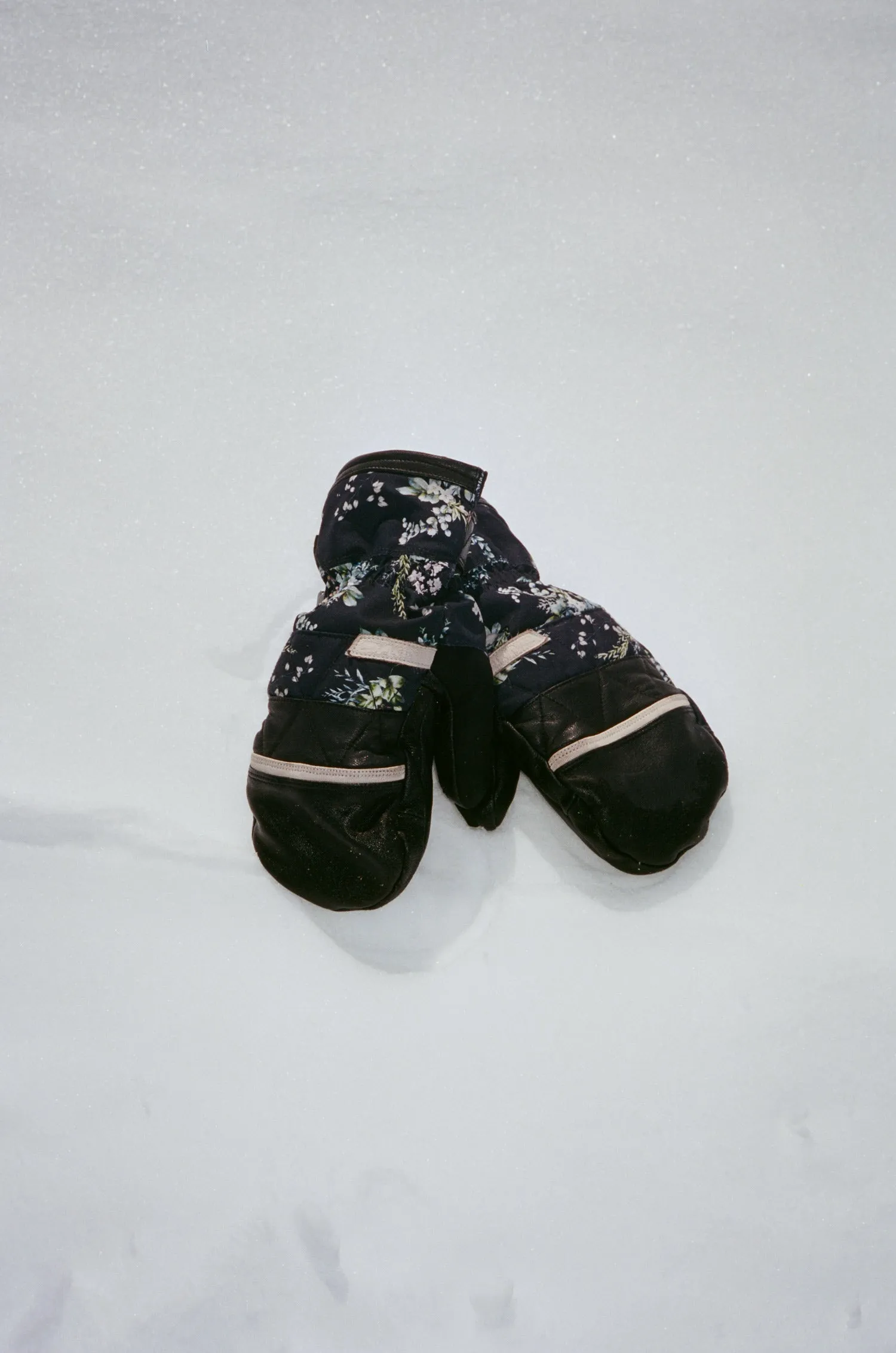 Fleetwood Mitt - Women's