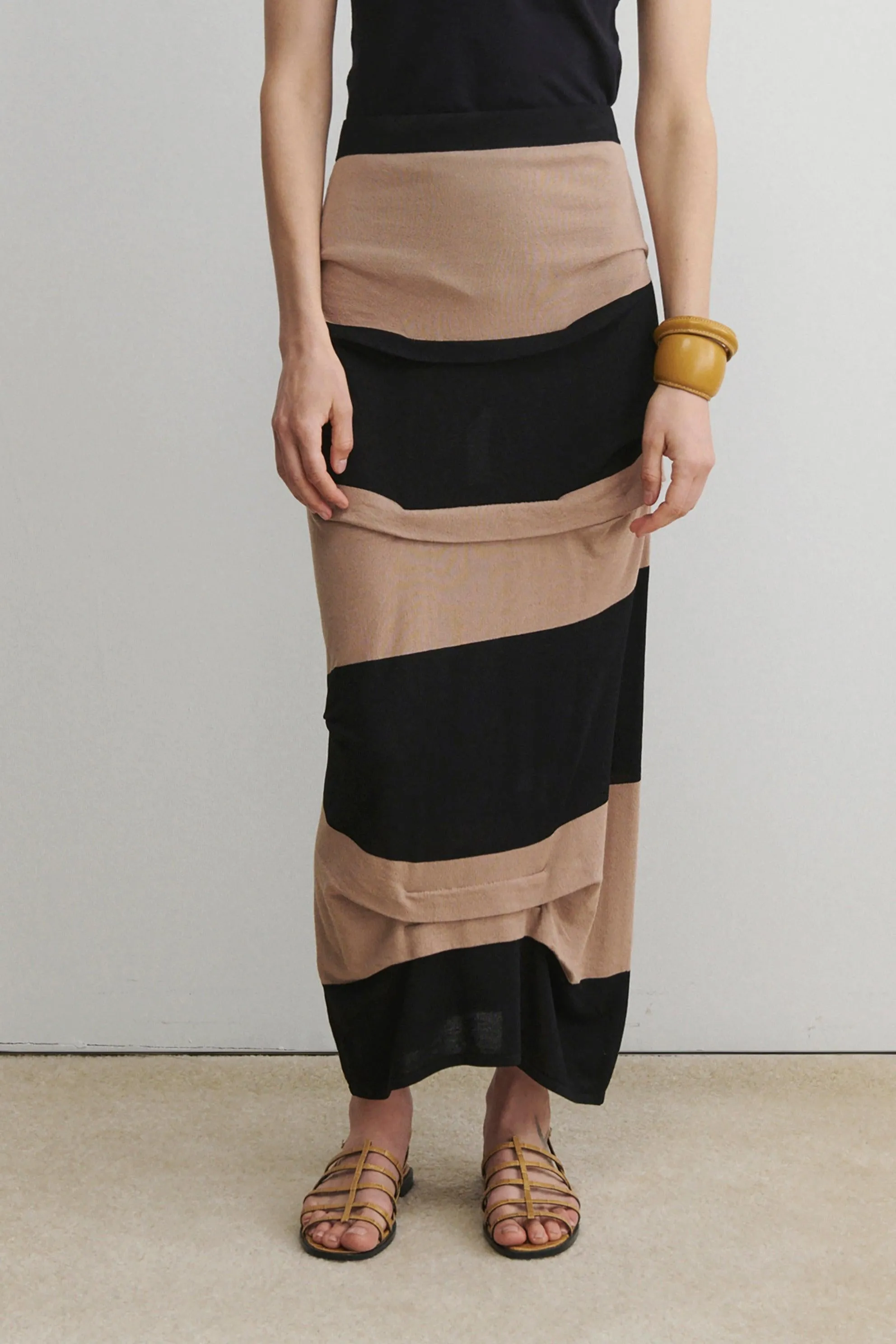 Knapp Skirt