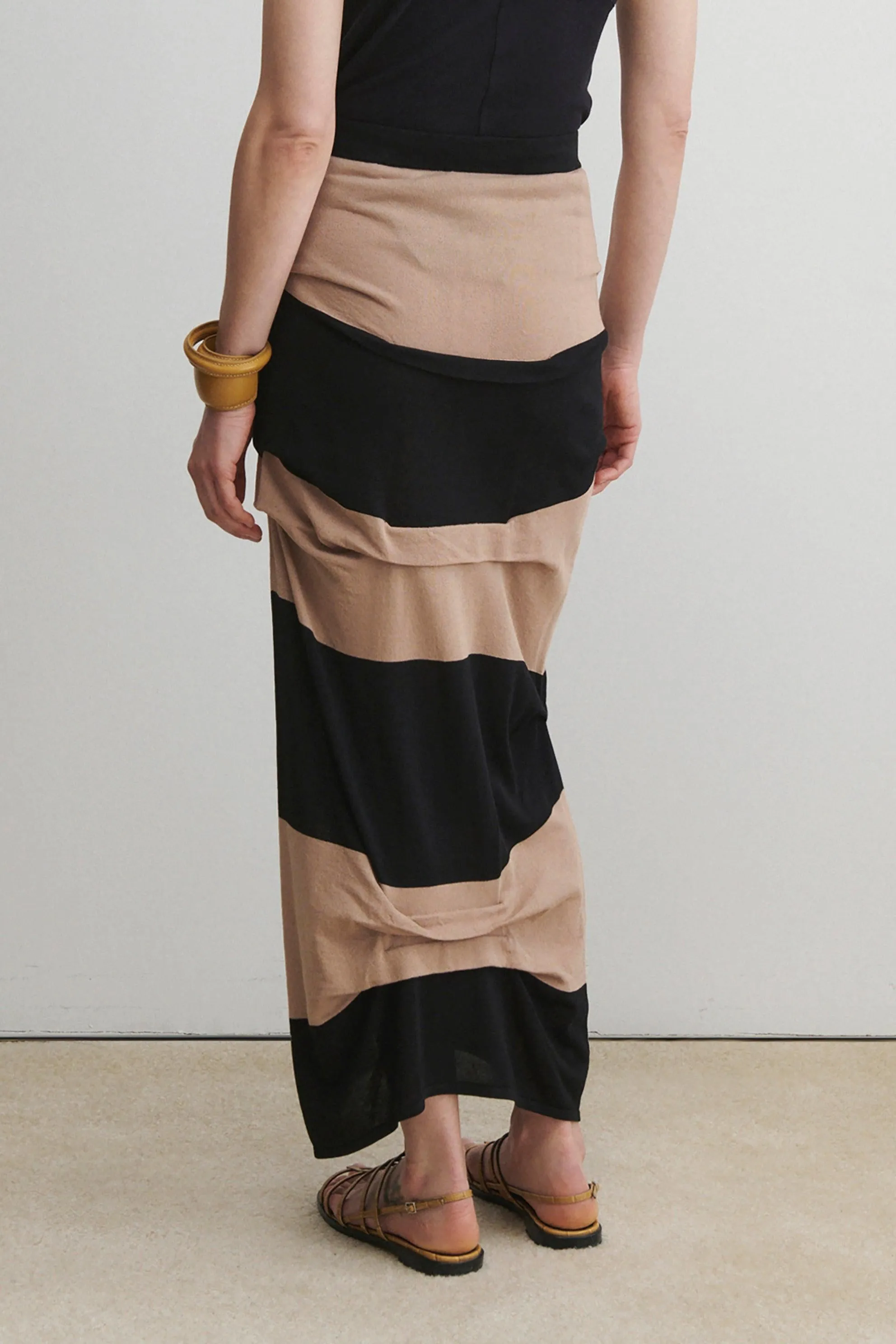 Knapp Skirt