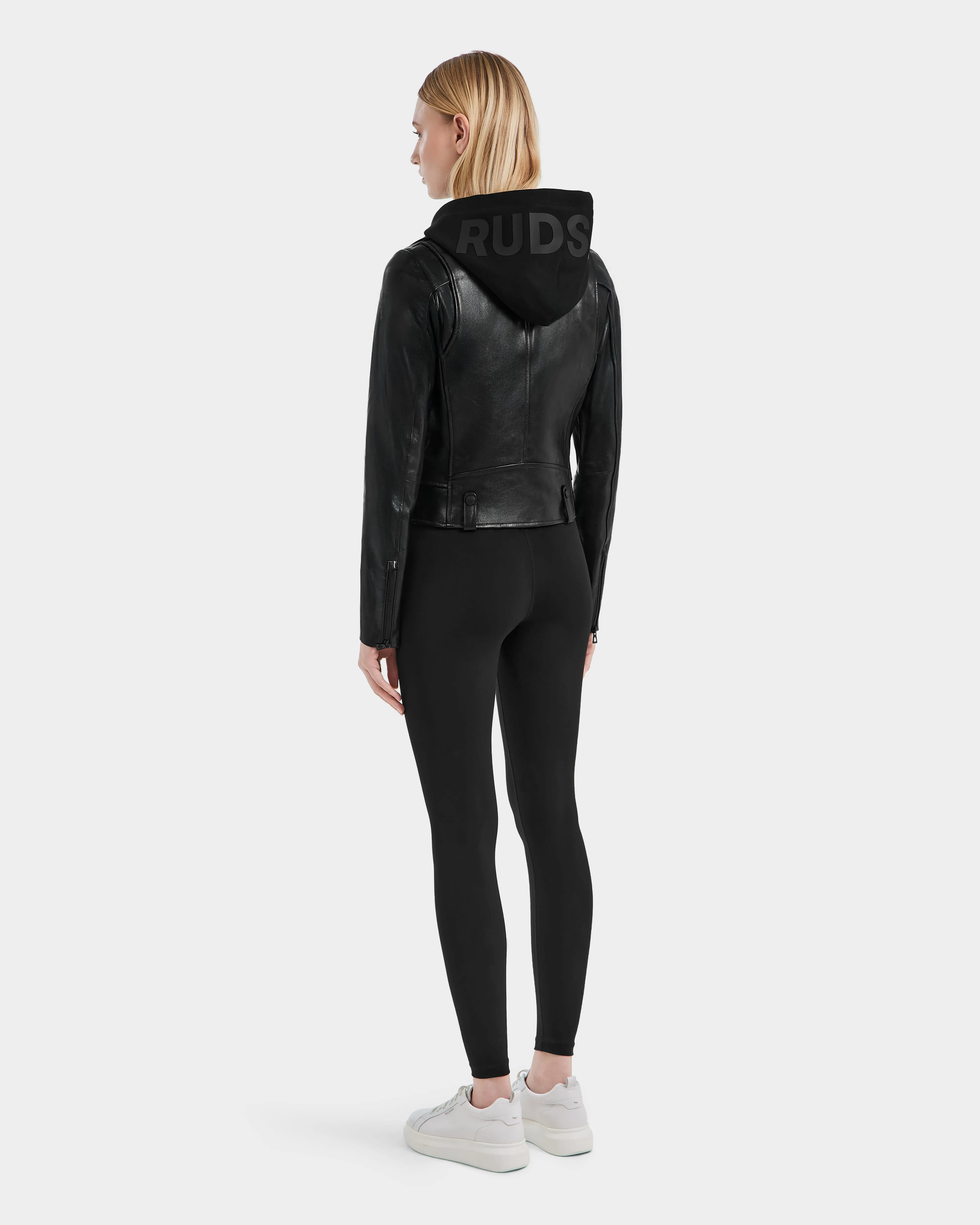 MALAK - 8124821 Black