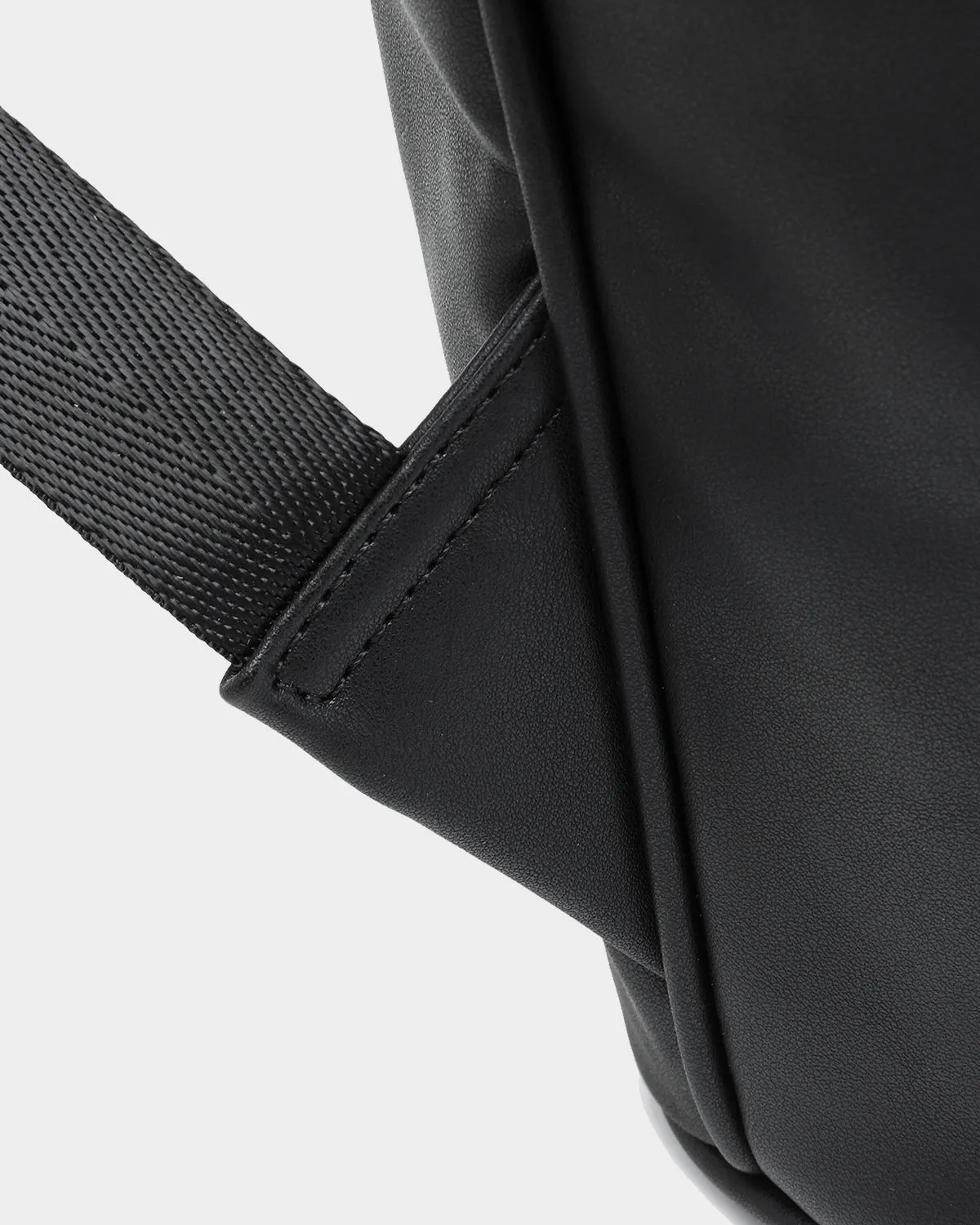 Metro Mate Backpack in Black