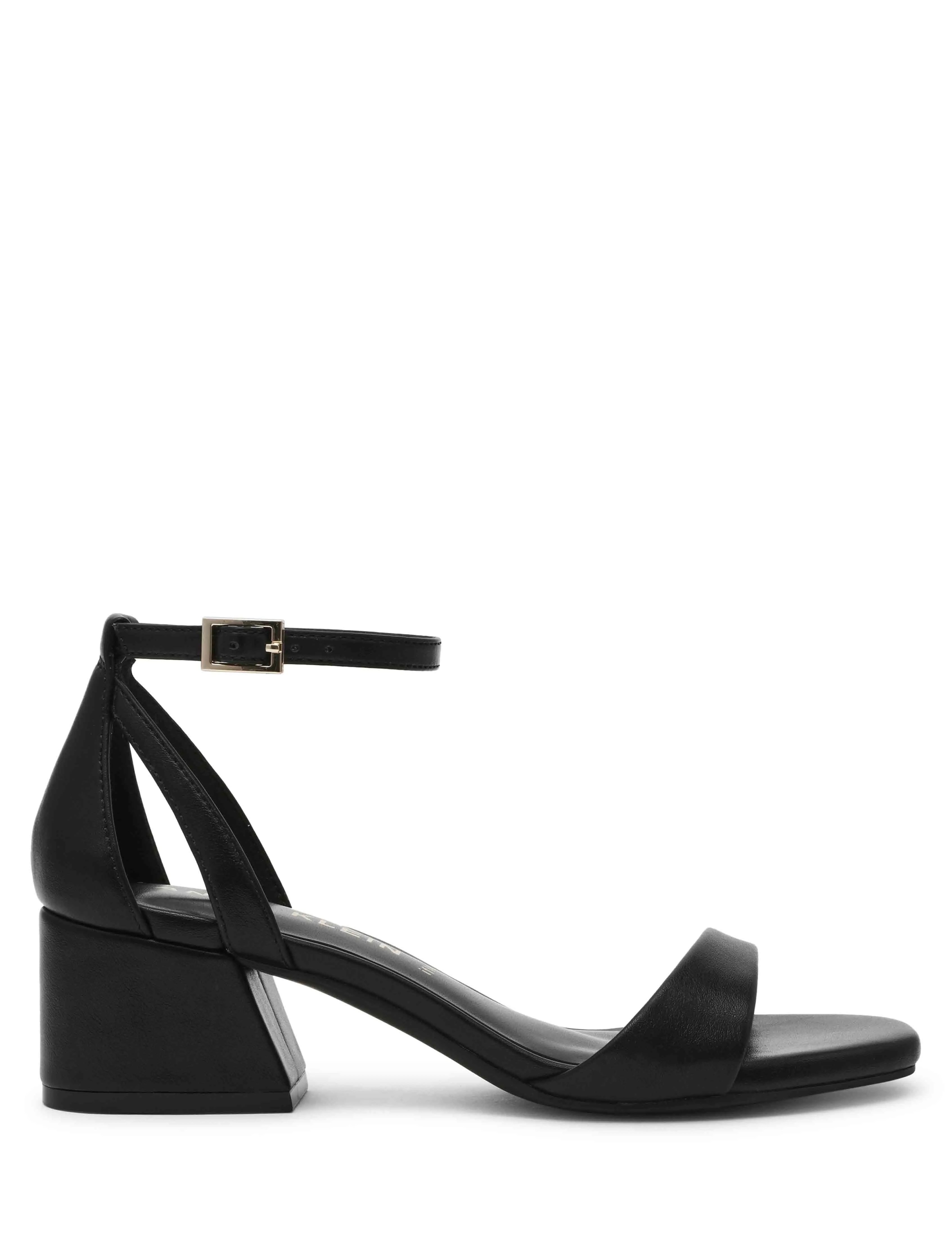 Mia Sandal