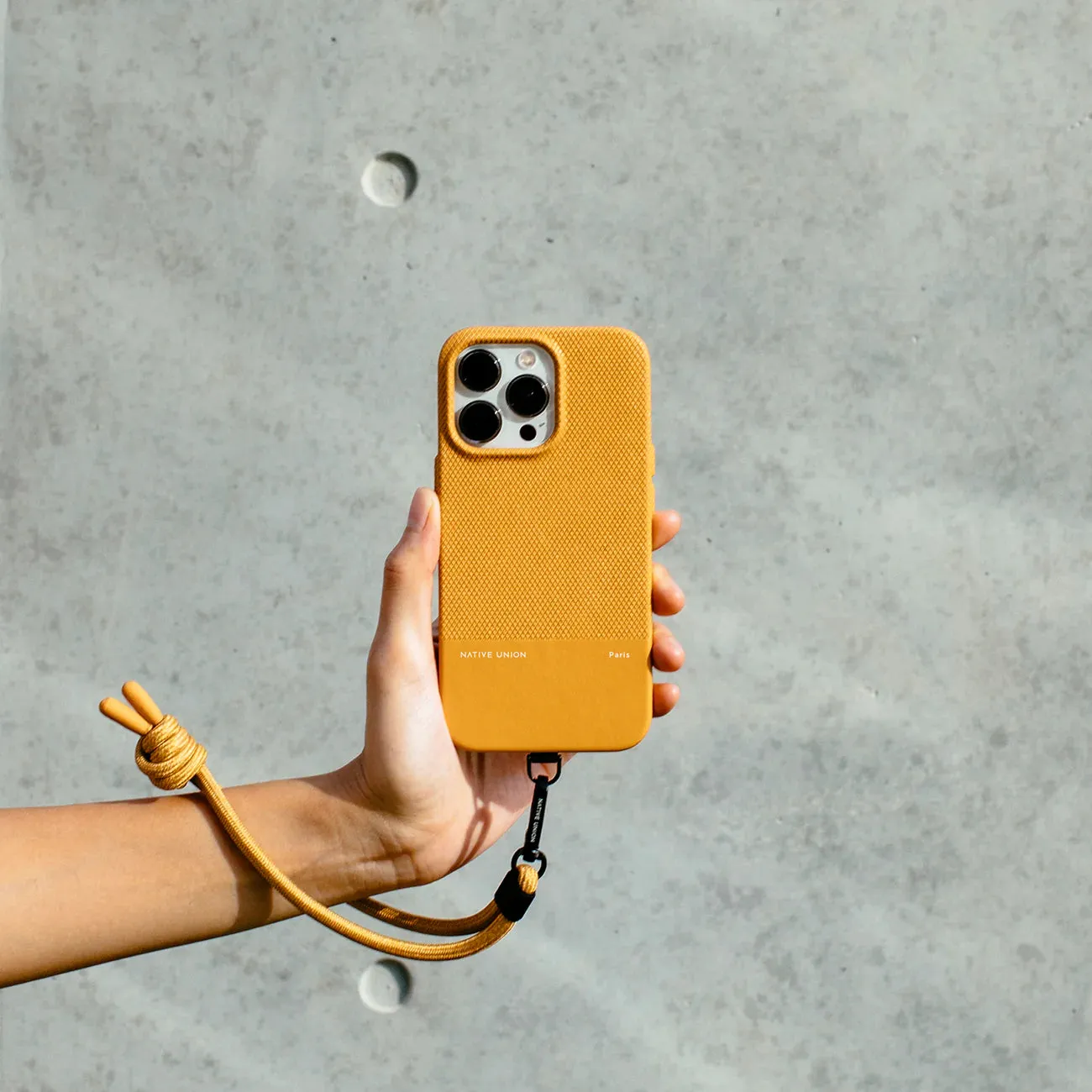(RE)Classic Case for iPhone 15