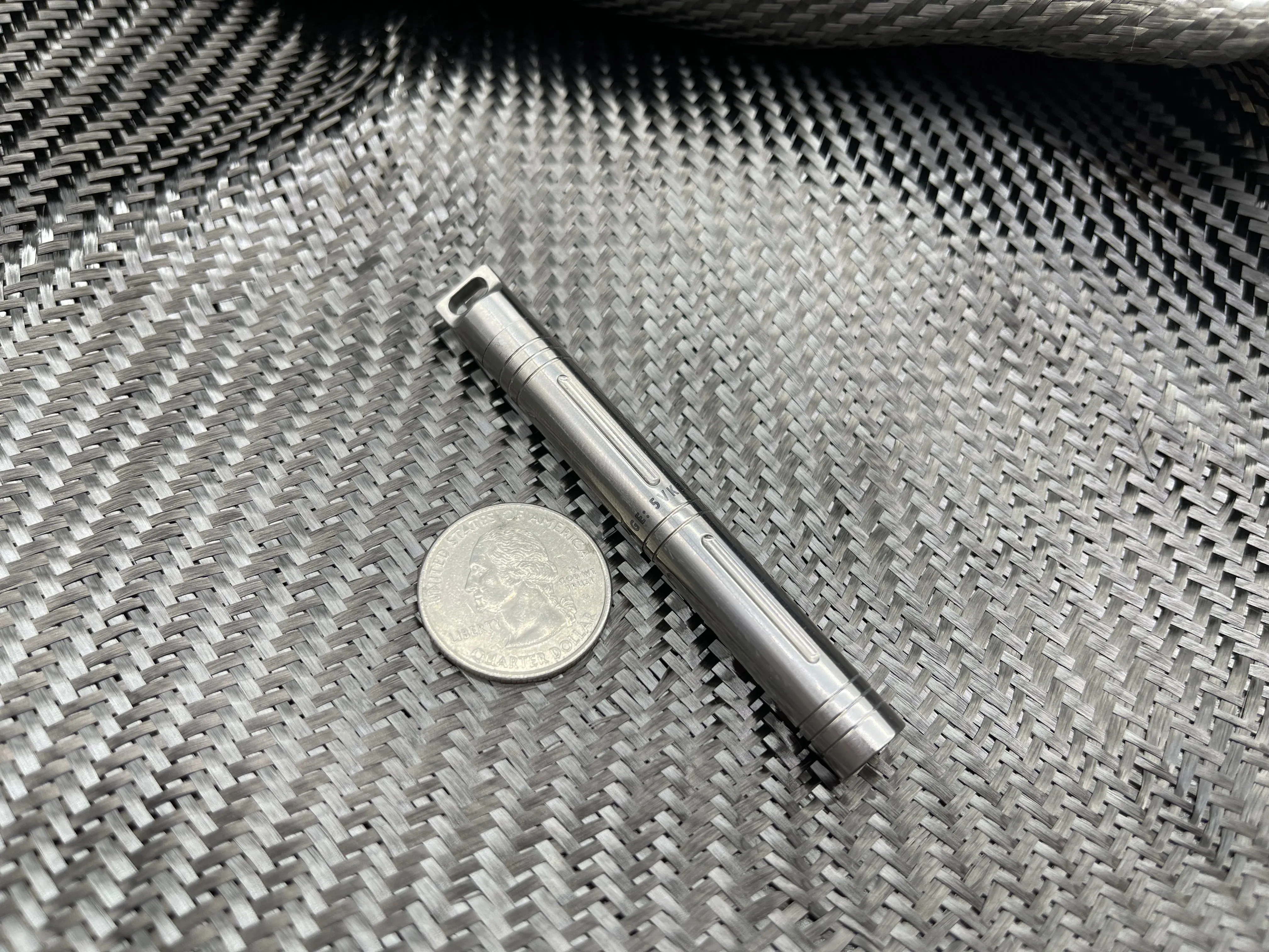 Slim Pick Titanium Capsule