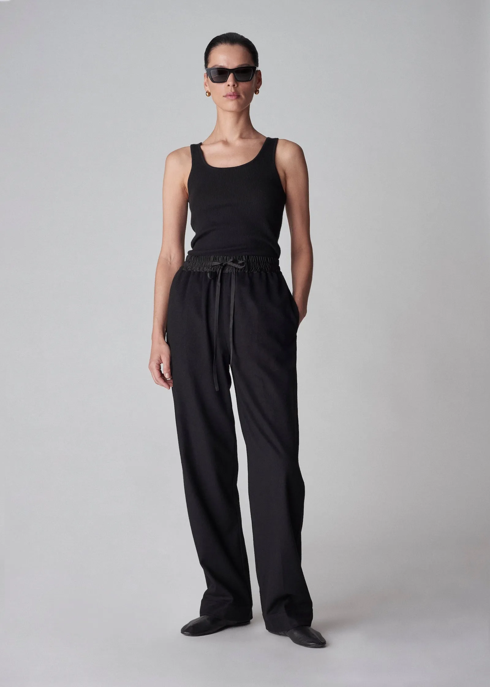 Sweater Tank in Fine Cashmere - Black