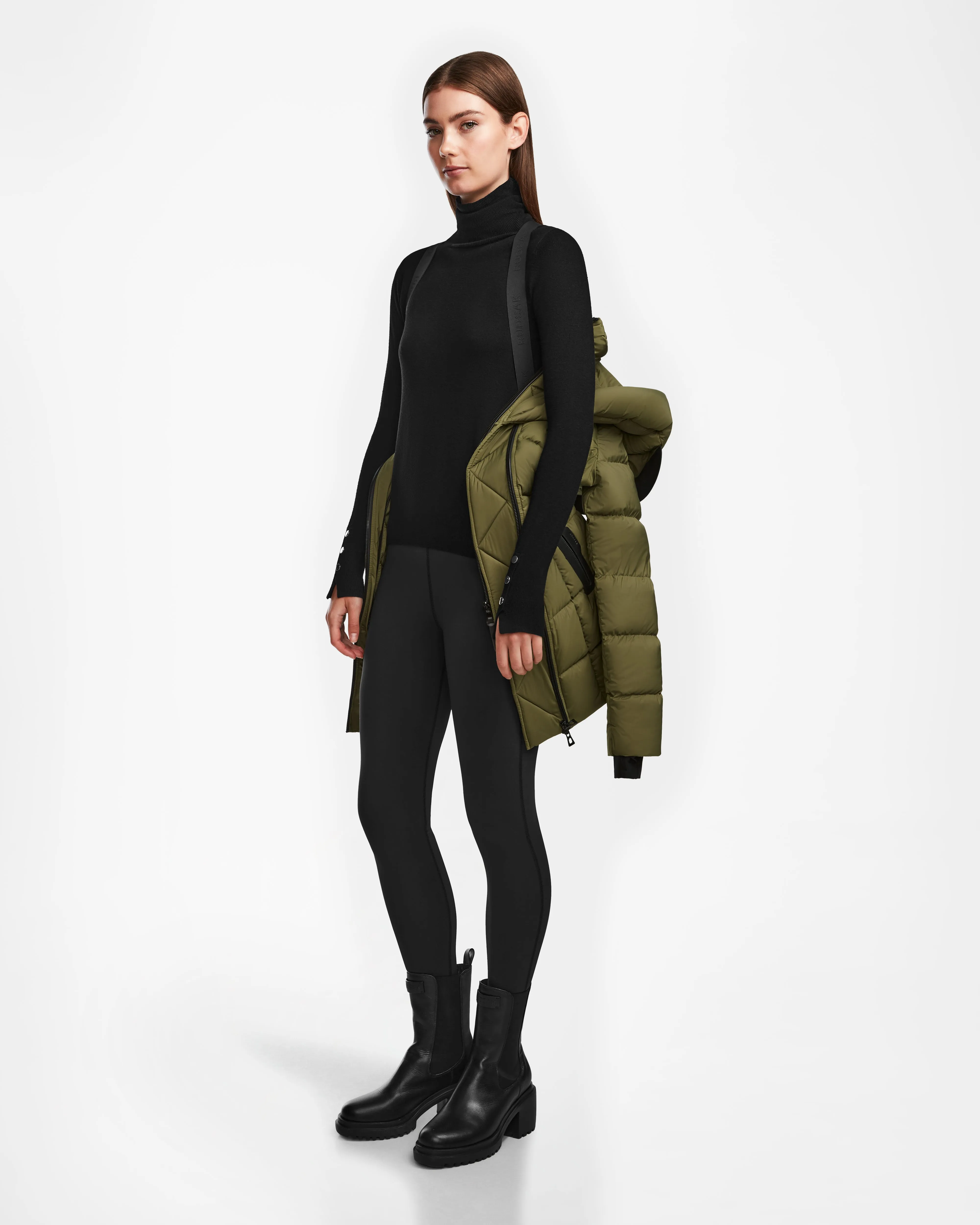 TAYLOR M - 8124545 Loden Green