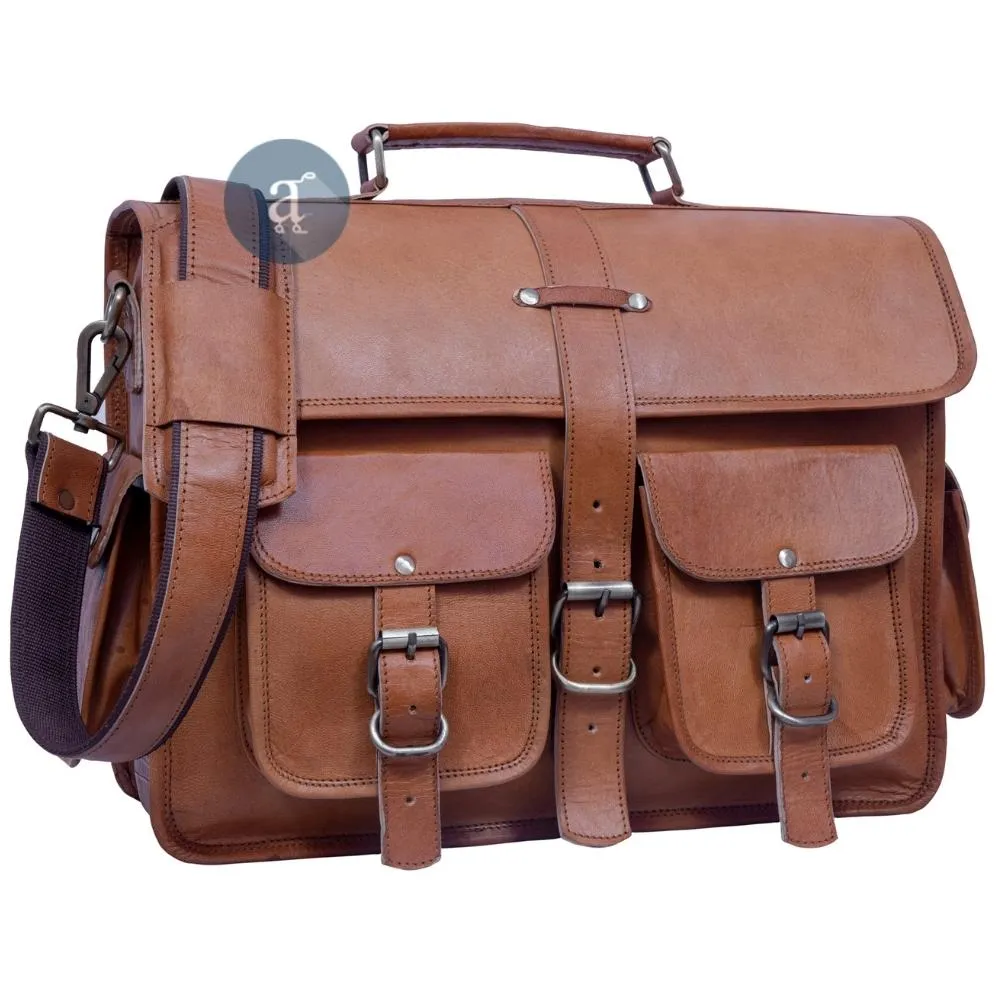 The Navigator Laptop Messenger