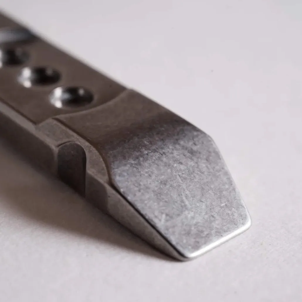 Ti-Pry Titanium Pry Bar : Pocket Edition