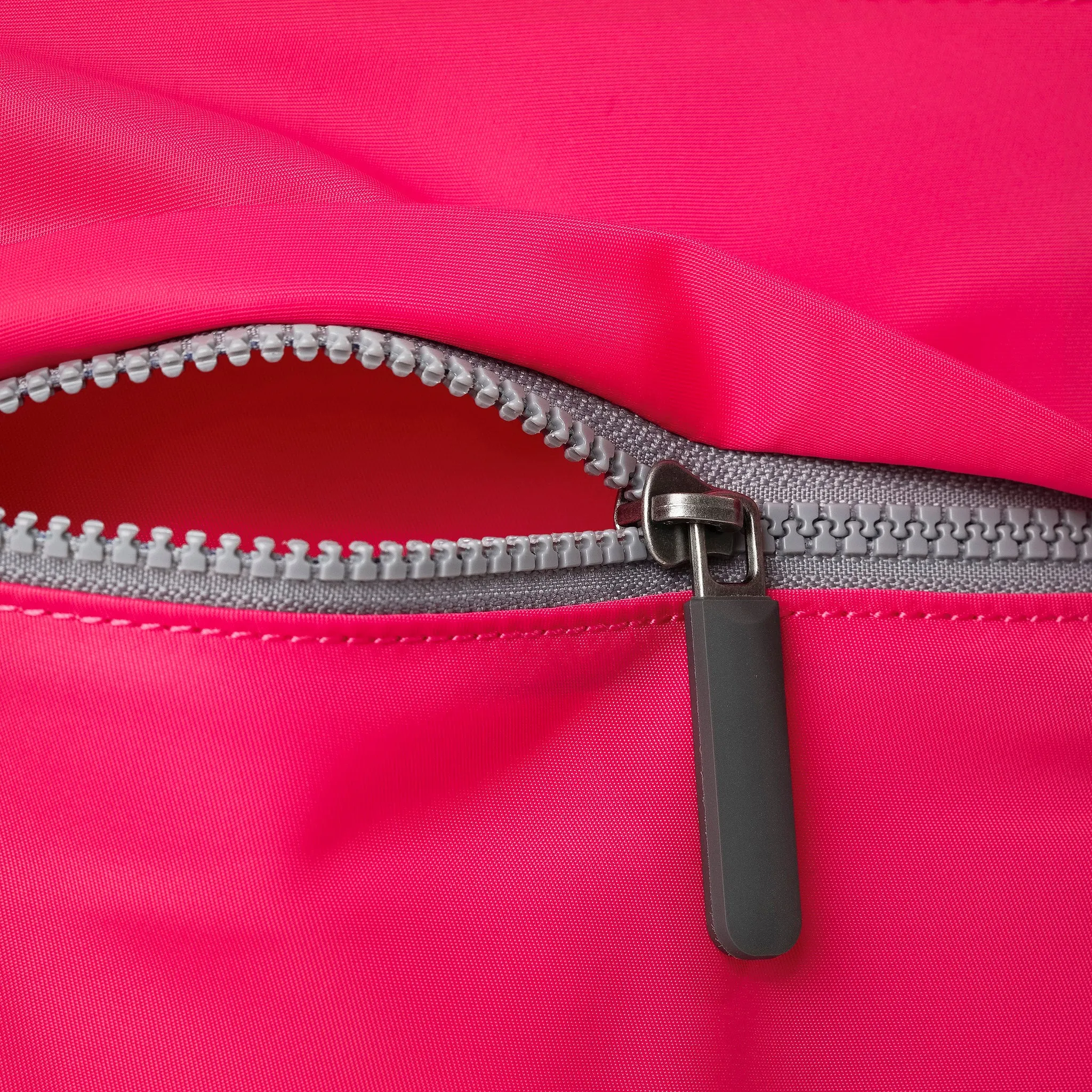 Trafalgar B Sparkling Cosmo Recycled Nylon